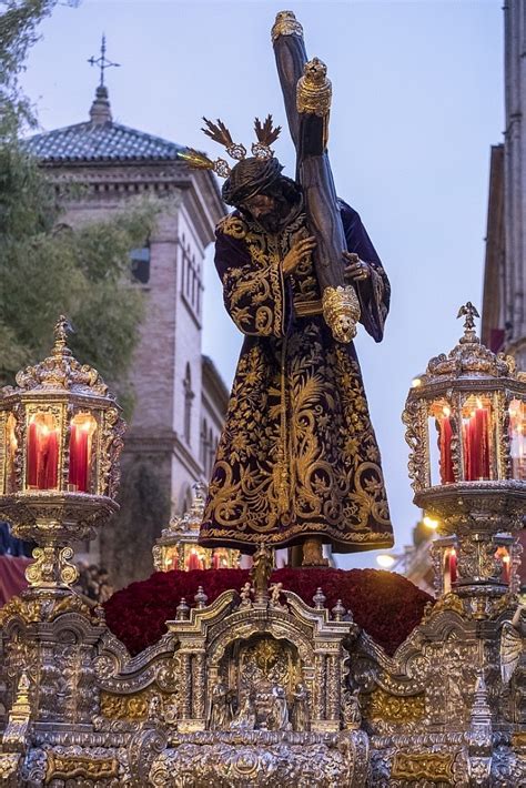 la pasion sevilla|La Pasión